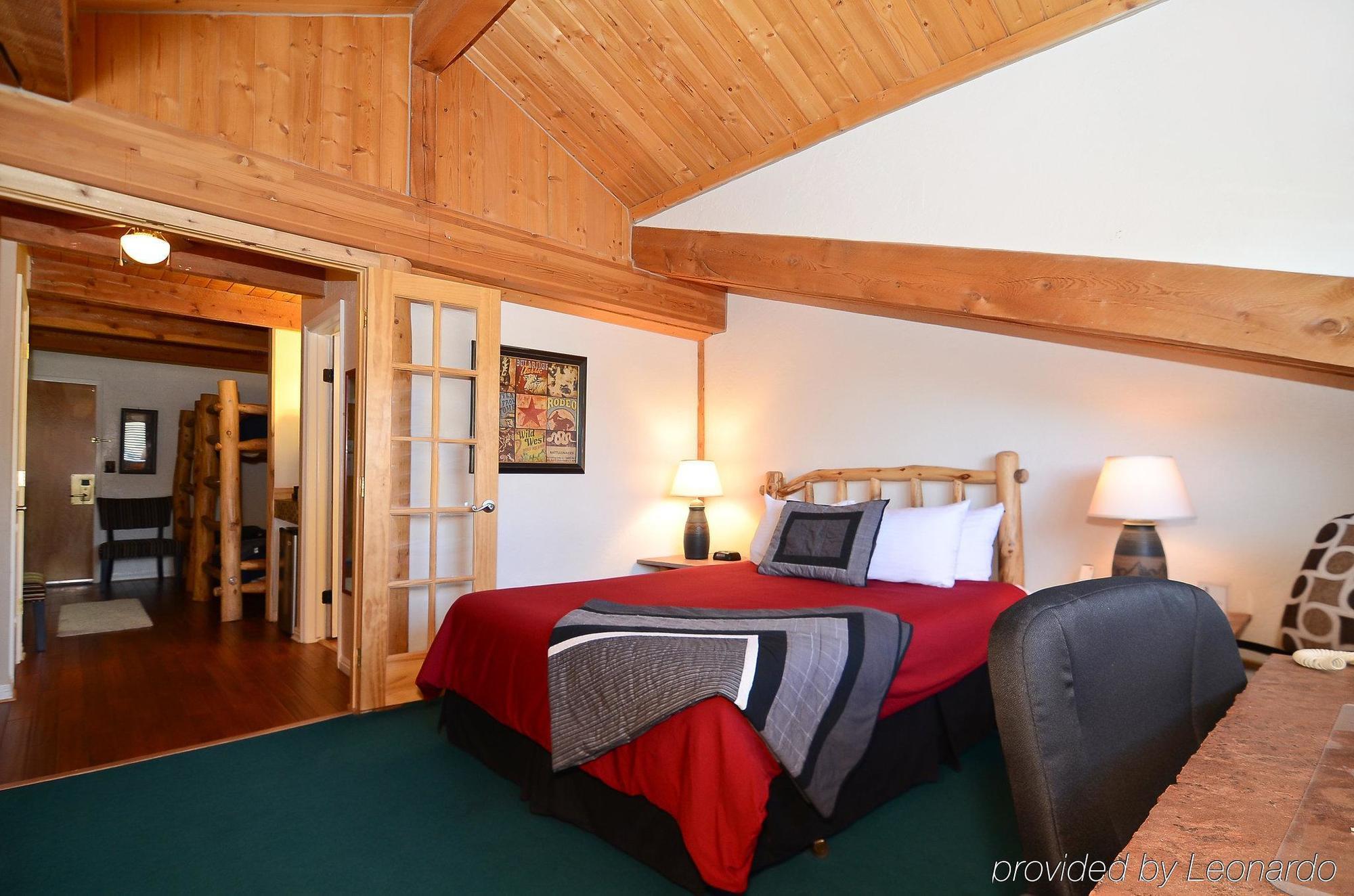 Best Western Lodge At Недерланд Стая снимка